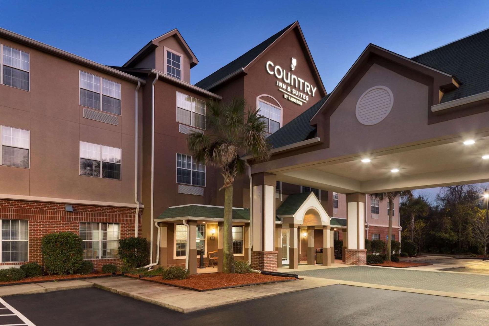 Country Inn & Suites By Radisson, Brunswick I-95, Ga Экстерьер фото