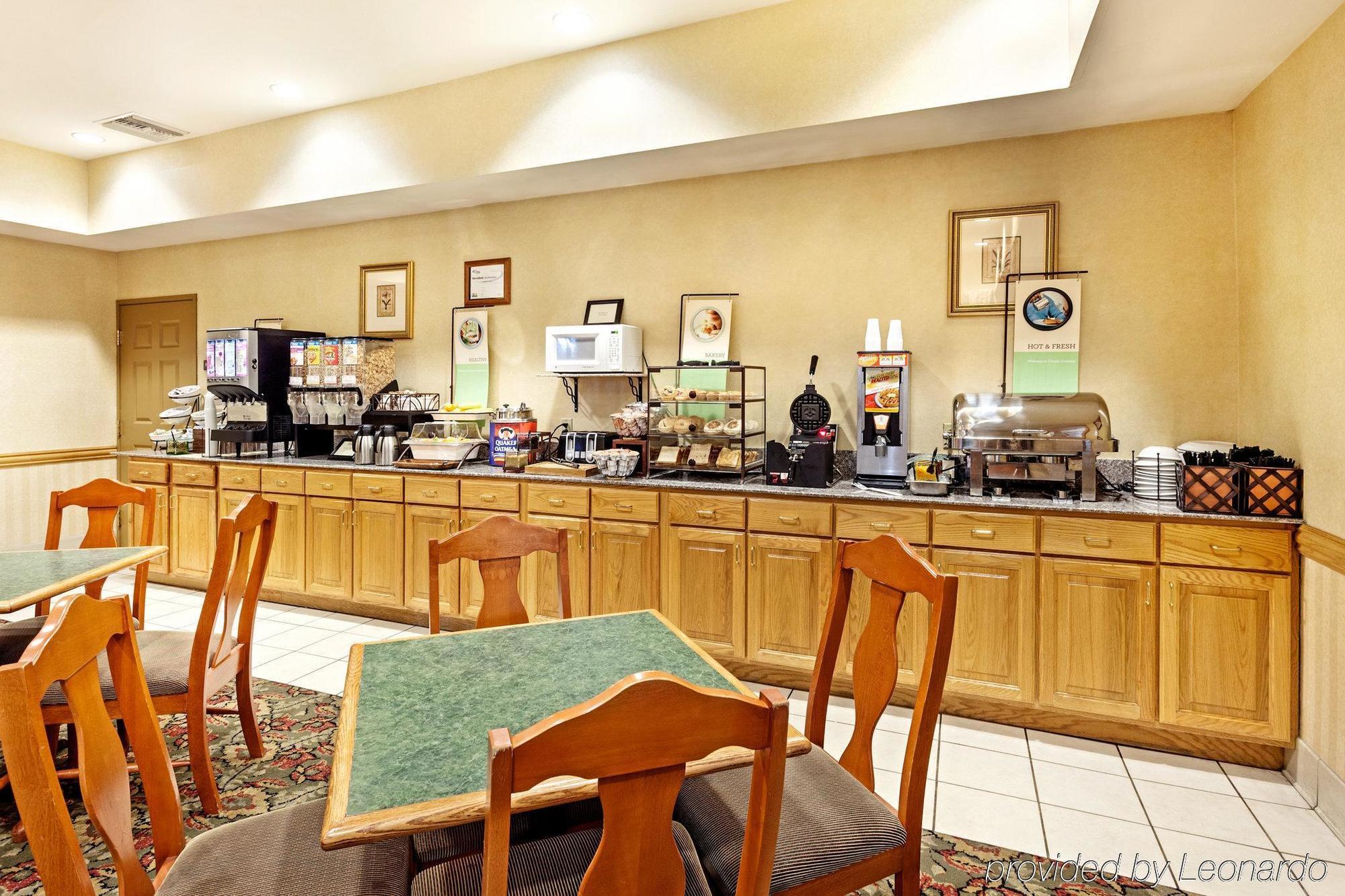 Country Inn & Suites By Radisson, Brunswick I-95, Ga Экстерьер фото